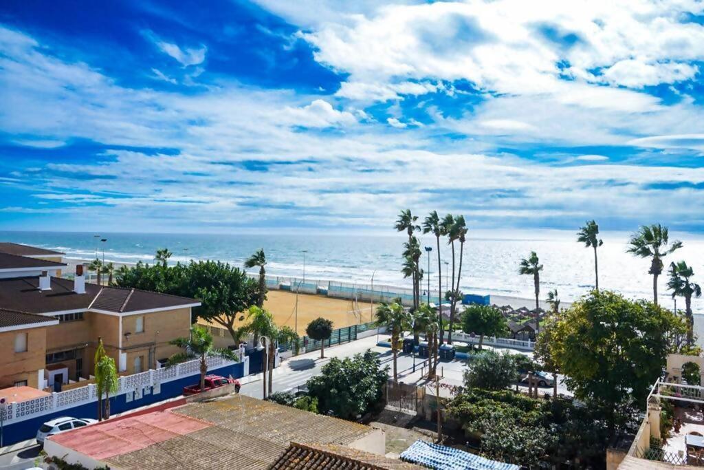 Espectacular Atico En Primera Linea Con Vistas Apartamento *